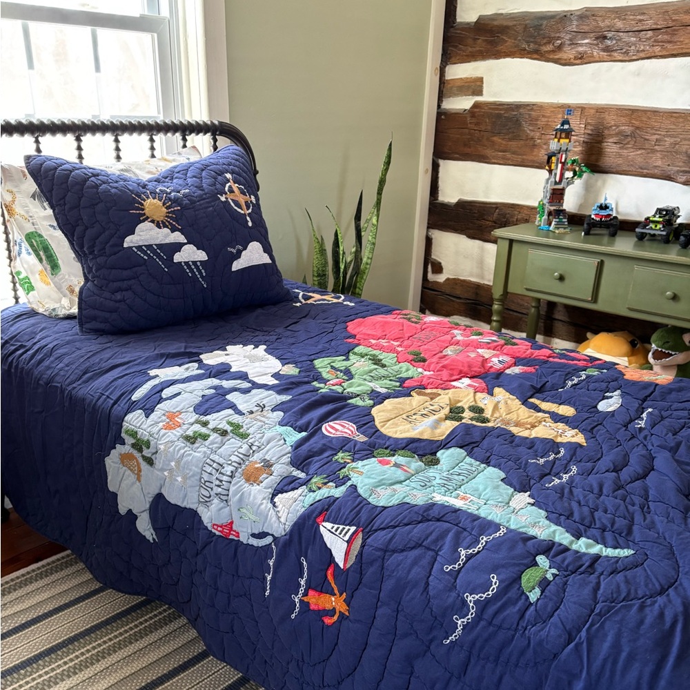 Pottery Barn Kids World Map Quilt and Sham- Navy Blue and Multicolor